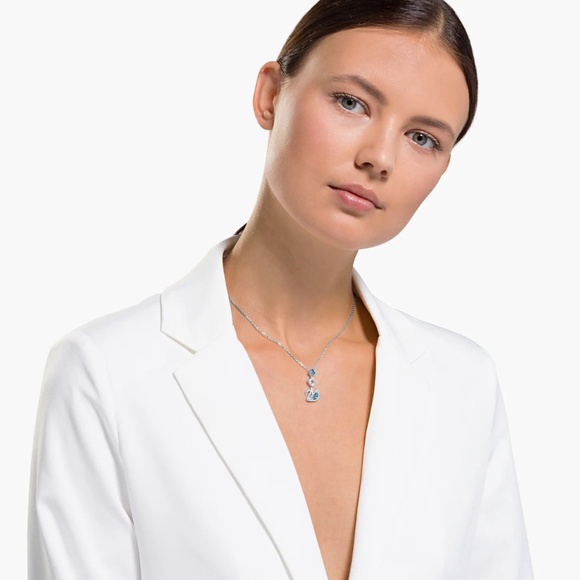 SWAROVSKI Dazzling Swan Y Necklace, Swan, Blue and Silver, Rhodium Plated - NIB - Picture 5 of 5